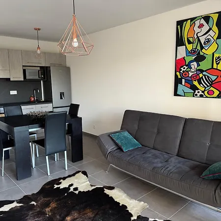 Sublime T2 Apartment